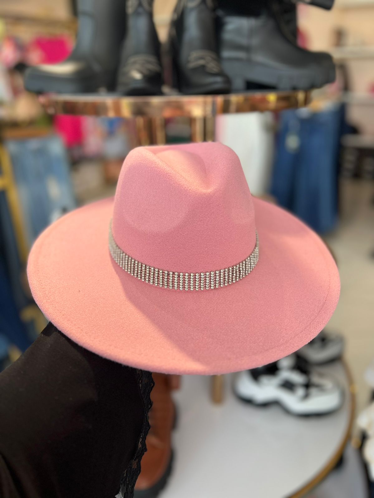 SOMBRERO PINK PIEDRAS